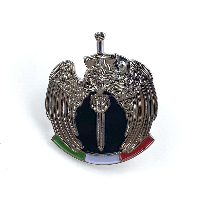 Pin de esmalte de rana de oro personalizado